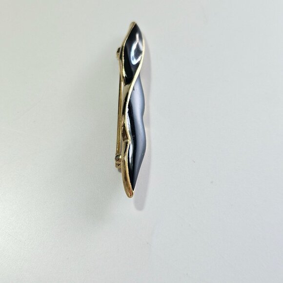 Gold plated black enamel brooch - Picture 6 of 10
